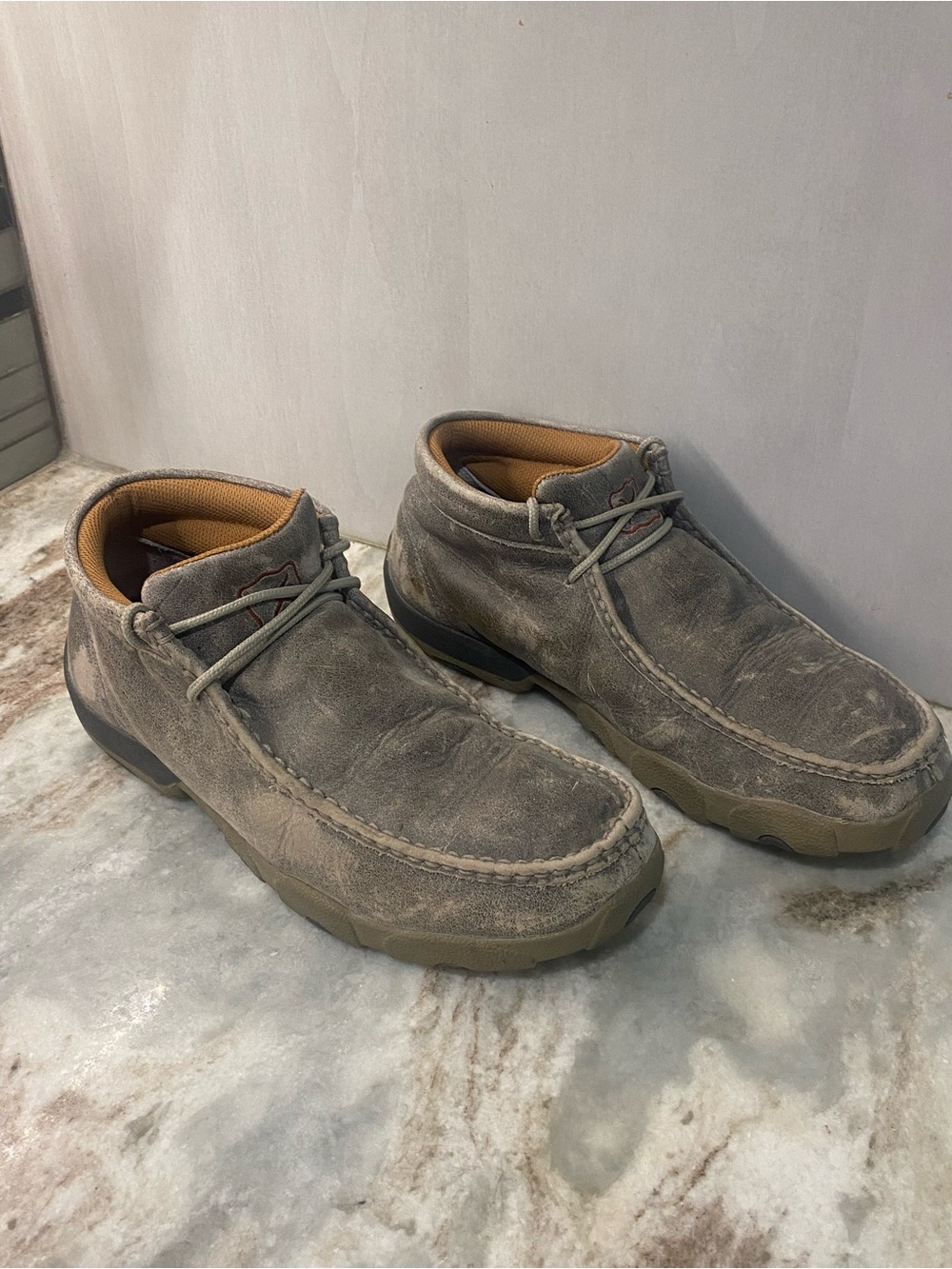 Twisted X Men's Grey Leather Chukka Driving Mocs Shoes Size 8.5W Wide